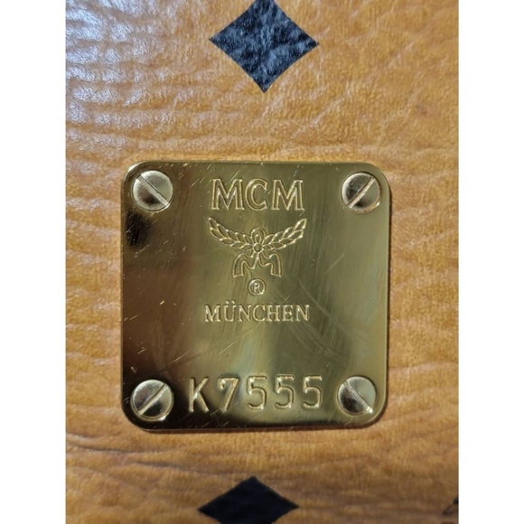 Authentic MCM VISETOS SHOPPER TOTE BAG COGNAC - Picture 5 of 13